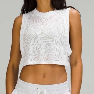 Lulu lemon All yours cropped tank Size 6